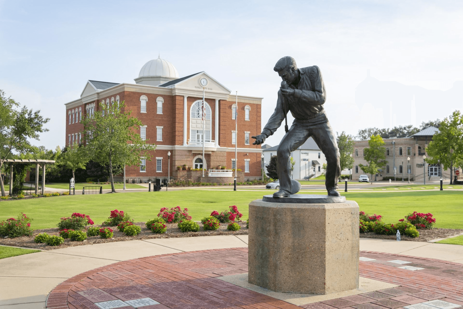 Elvis Presley statue at Fairpark in Tupelo